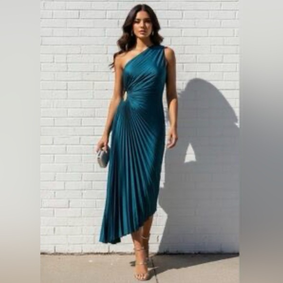 Baltic Born Dresses & Skirts - Baltic Born Teal One Shoulder Dress